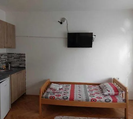 Visni Guest house Lagadin