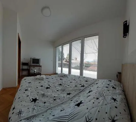 Visni Guest house